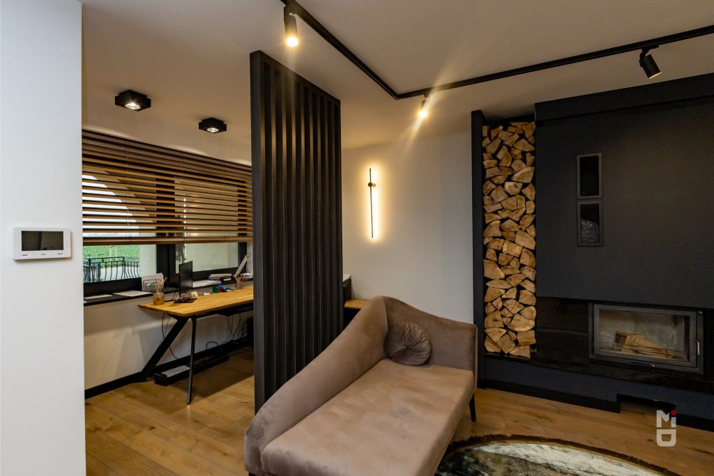 Ile kosztują meble na wymiar? Od czego zależy cena i na czym nie warto oszczędzać?