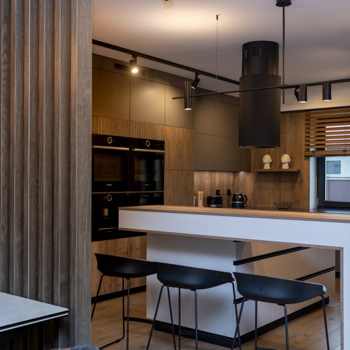 Dom w Jaworzynie - kuchnia na wymiar MiD Meble, realizacja mebli na wymiar w wariancie MiD Prestige