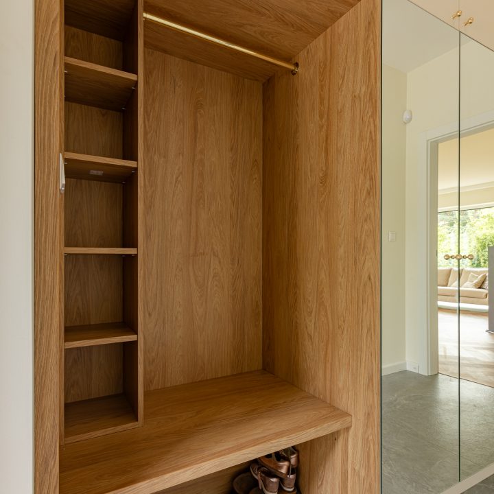 Meble na wymiar w Pruszkowie – kuchnia, zabudowy i toaletka w stylu Smart | MiD Meble