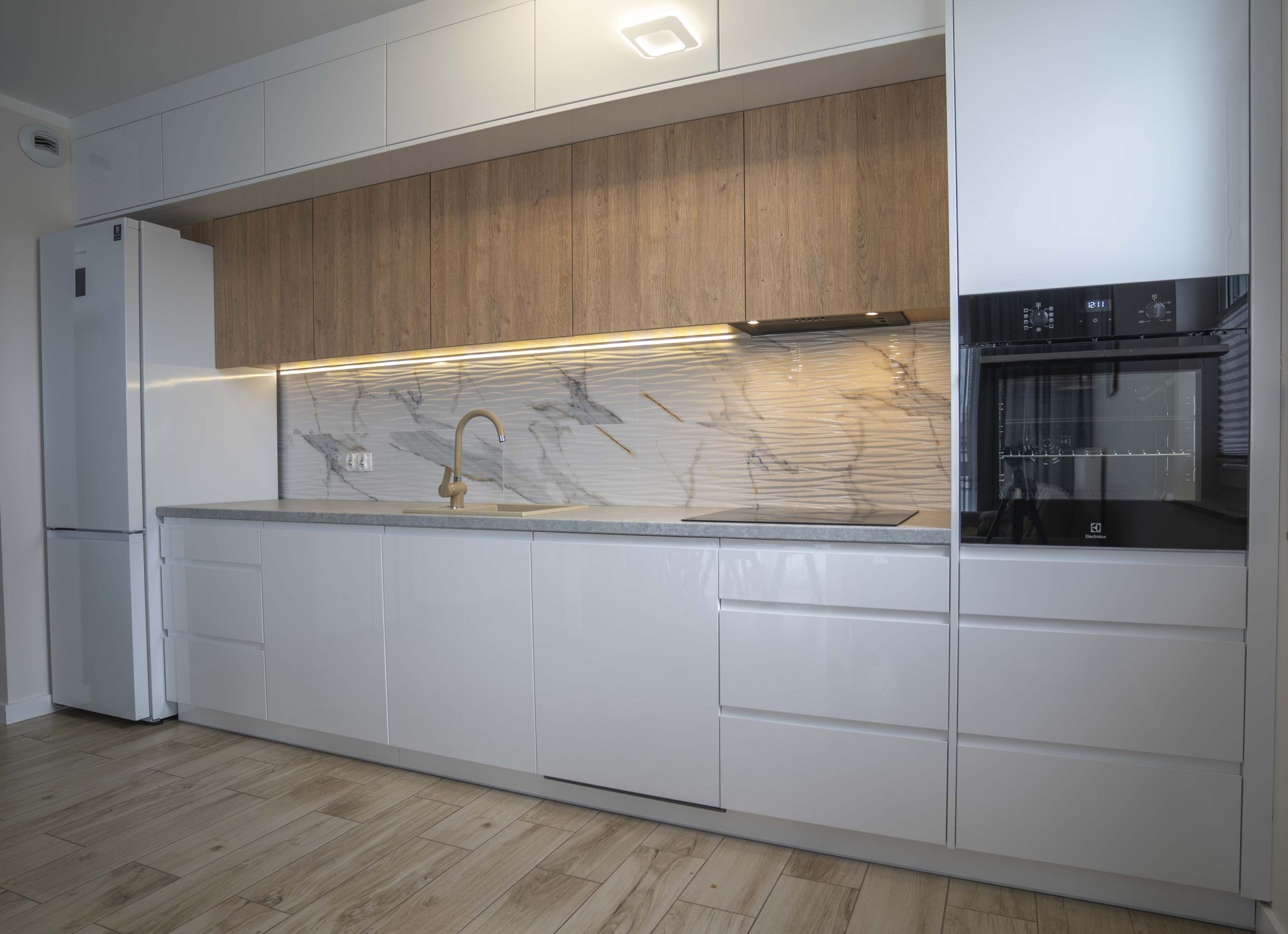 Meble na wymiar Radzymin – kuchnia, szafy i łazienka dopasowane do potrzeb MiD Meble