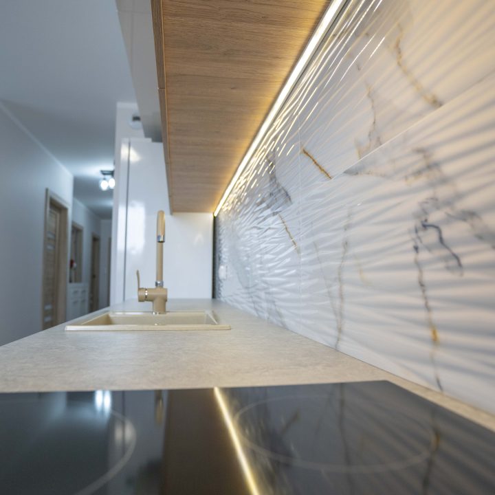 Meble na wymiar Radzymin – kuchnia, szafy i łazienka dopasowane do potrzeb MiD Meble