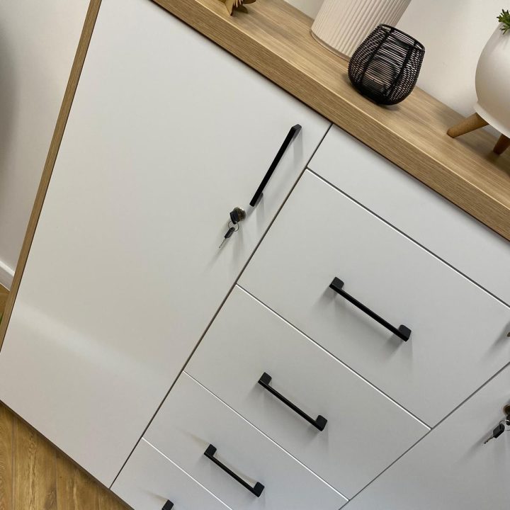 Meble na wymiar do biura – kompleksowa realizacja MiD Biznes