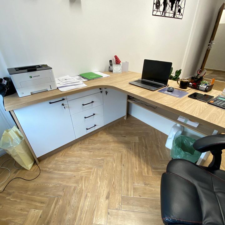 Meble na wymiar do biura – kompleksowa realizacja MiD Biznes