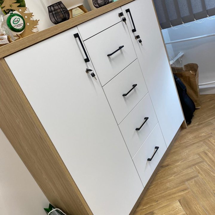 Meble na wymiar do biura – kompleksowa realizacja MiD Biznes