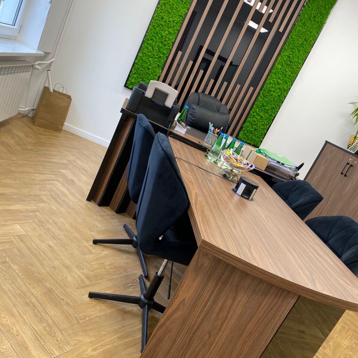 Meble na wymiar do biura – kompleksowa realizacja MiD Biznes