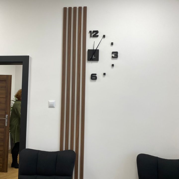 Meble na wymiar do biura – kompleksowa realizacja MiD Biznes