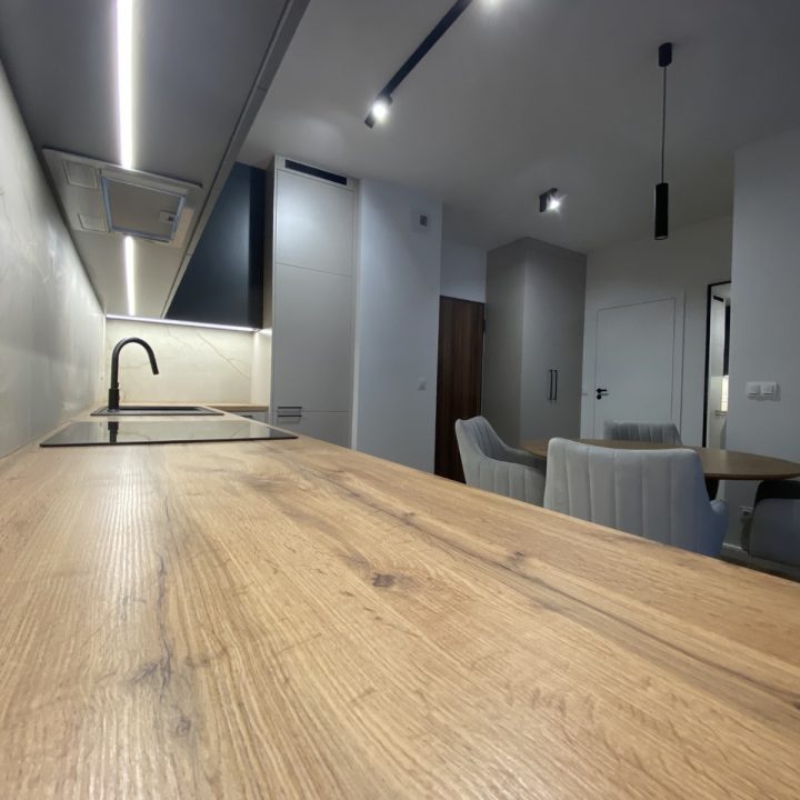 Realizacja mebli na wymiar dla dewelopera - Warszawa, ul. Podskarbińska - kuchnie na wymiar, szafy na wymiar, meble łazienkowe na wymiar - pakiet MiD Business