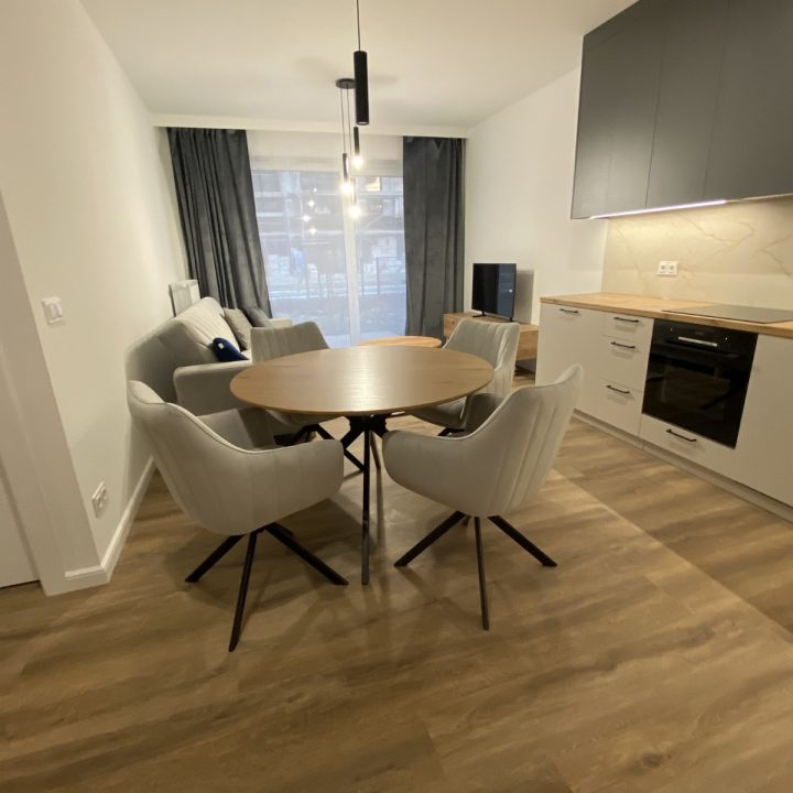 Realizacja mebli na wymiar dla dewelopera - Warszawa, ul. Podskarbińska - kuchnie na wymiar, szafy na wymiar, meble łazienkowe na wymiar - pakiet MiD Business