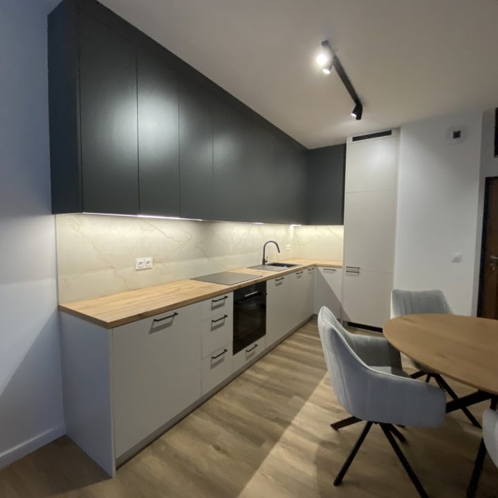 Realizacja mebli na wymiar dla dewelopera - Warszawa, ul. Podskarbińska - kuchnie na wymiar, szafy na wymiar, meble łazienkowe na wymiar - pakiet MiD Business