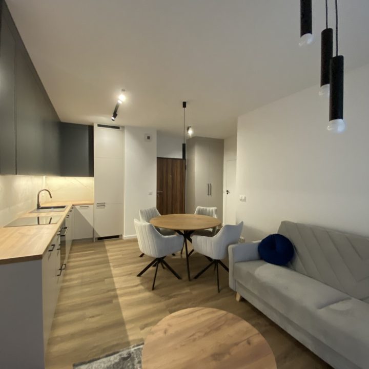 Realizacja mebli na wymiar dla dewelopera - Warszawa, ul. Podskarbińska - kuchnie na wymiar, szafy na wymiar, meble łazienkowe na wymiar - pakiet MiD Business