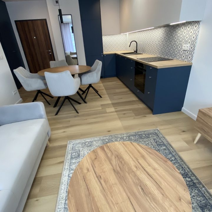 Realizacja mebli na wymiar dla dewelopera - Warszawa, ul. Podskarbińska - kuchnie na wymiar, szafy na wymiar, meble łazienkowe na wymiar - pakiet MiD Business