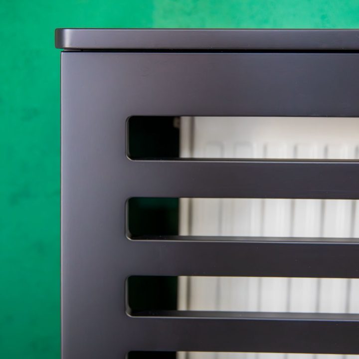 Meble biurowe na wymiar w Markach – szafy, zabudowy grzejników, kuchnia i łazienka. Elegancki design, lakierowane fronty i funkcjonalność. Realizacja MiD Business.