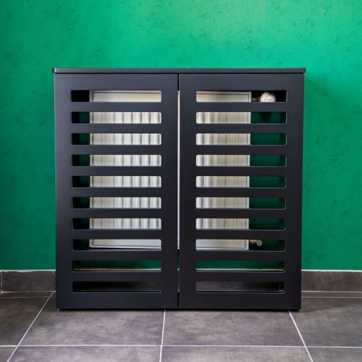 Meble biurowe na wymiar w Markach – szafy, zabudowy grzejników, kuchnia i łazienka. Elegancki design, lakierowane fronty i funkcjonalność. Realizacja MiD Business.