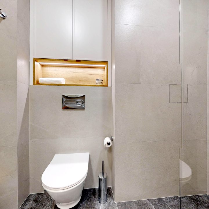 Kompleksowa realizacja MiD Prestige: meble na wymiar – kuchnia z wyspą, spiżarnia, garderoby, szafy, biurka i zabudowy łazienkowe. Estetyka premium i perfekcyjne wykonanie.